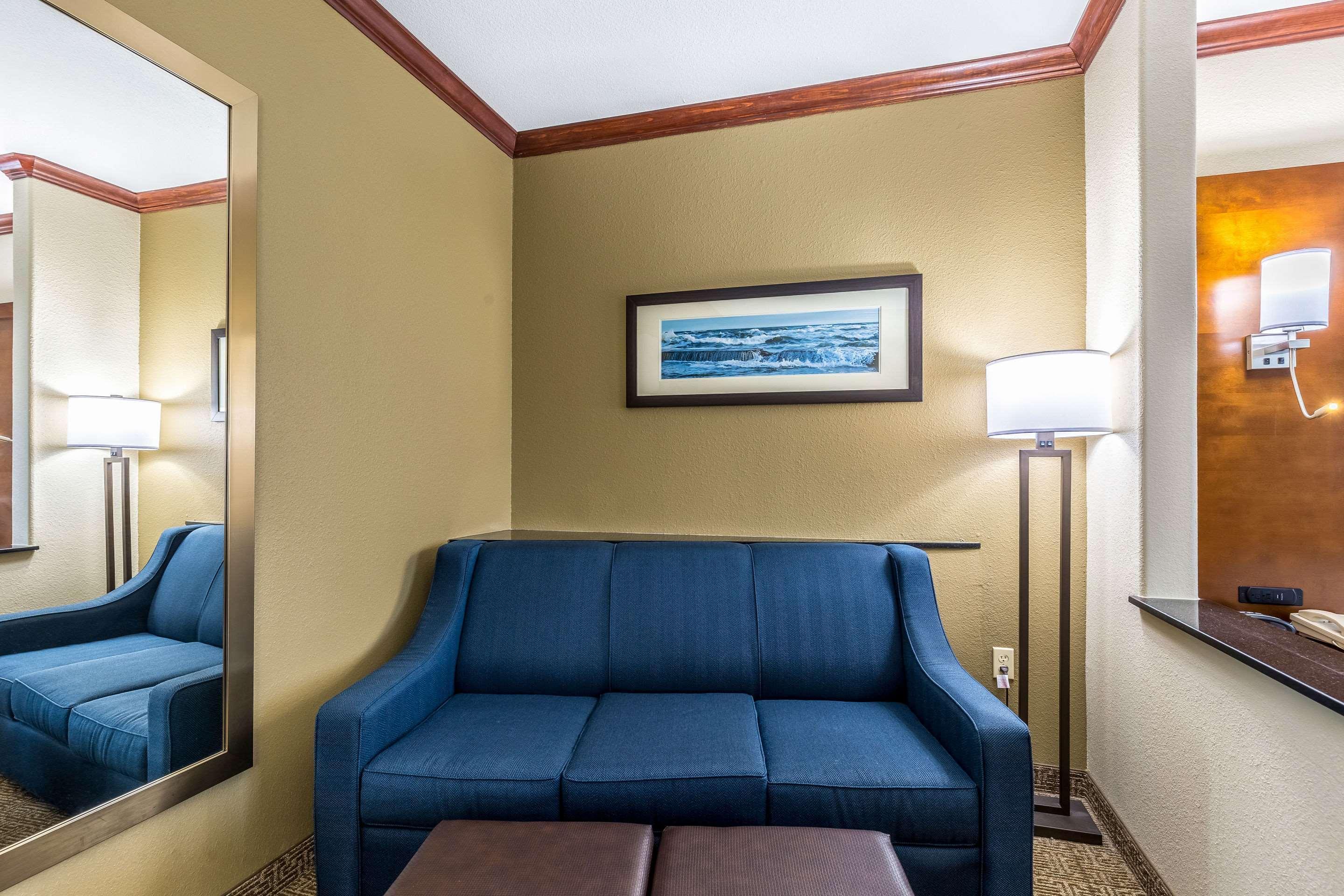 Comfort Suites Galveston Buitenkant foto