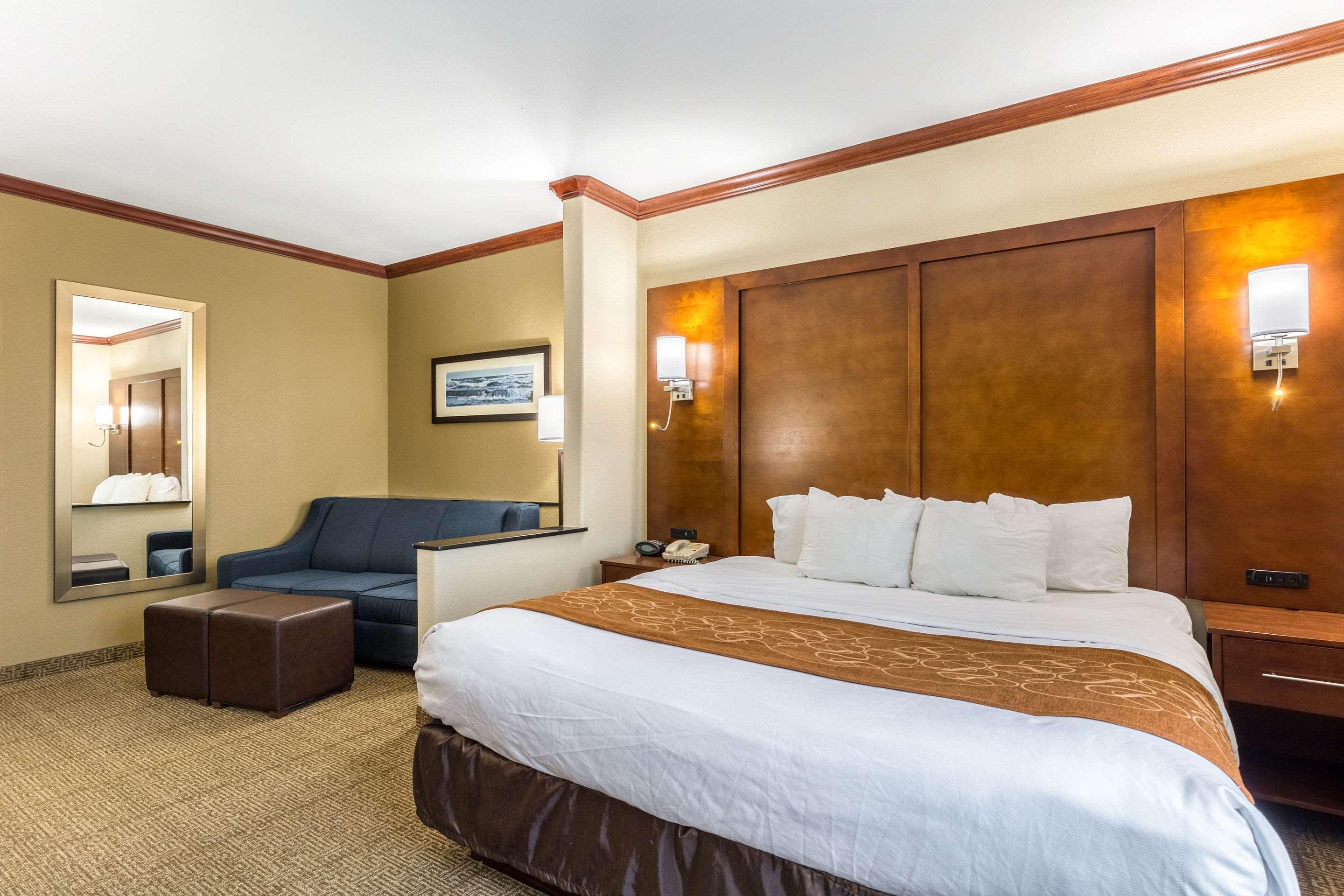 Comfort Suites Galveston Buitenkant foto