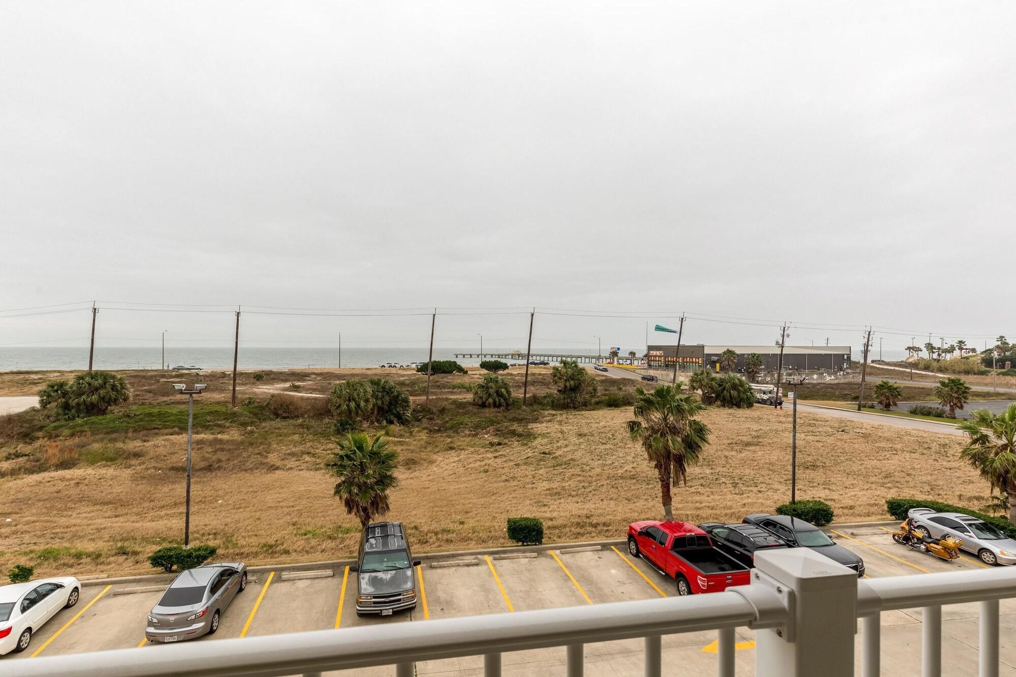 Comfort Suites Galveston Buitenkant foto